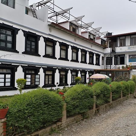 Hotel Heranya Katmandú Exterior foto