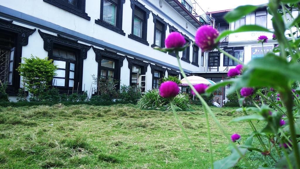 Hotel Heranya Katmandú Exterior foto