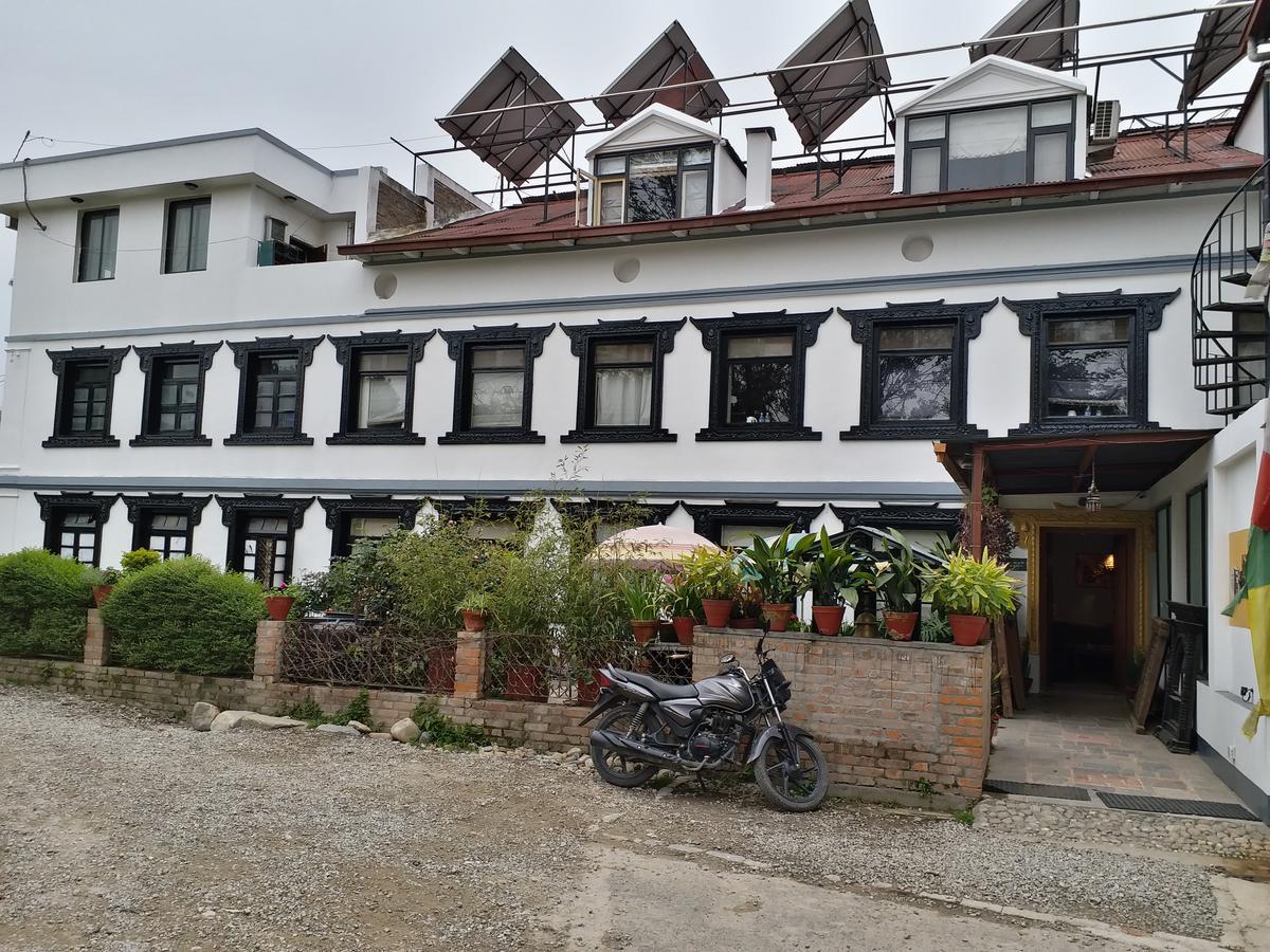 Hotel Heranya Katmandú Exterior foto