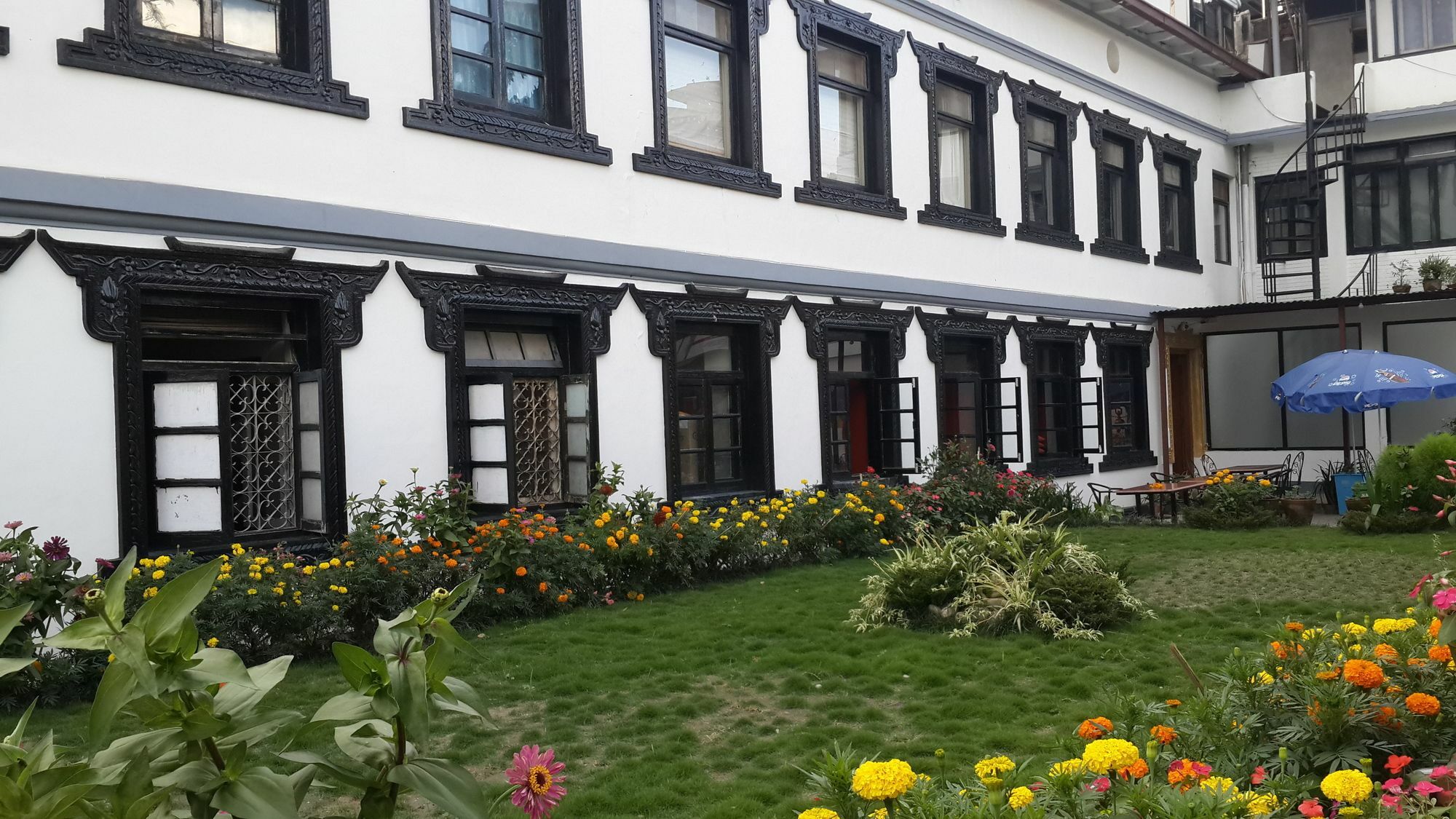 Hotel Heranya Katmandú Exterior foto